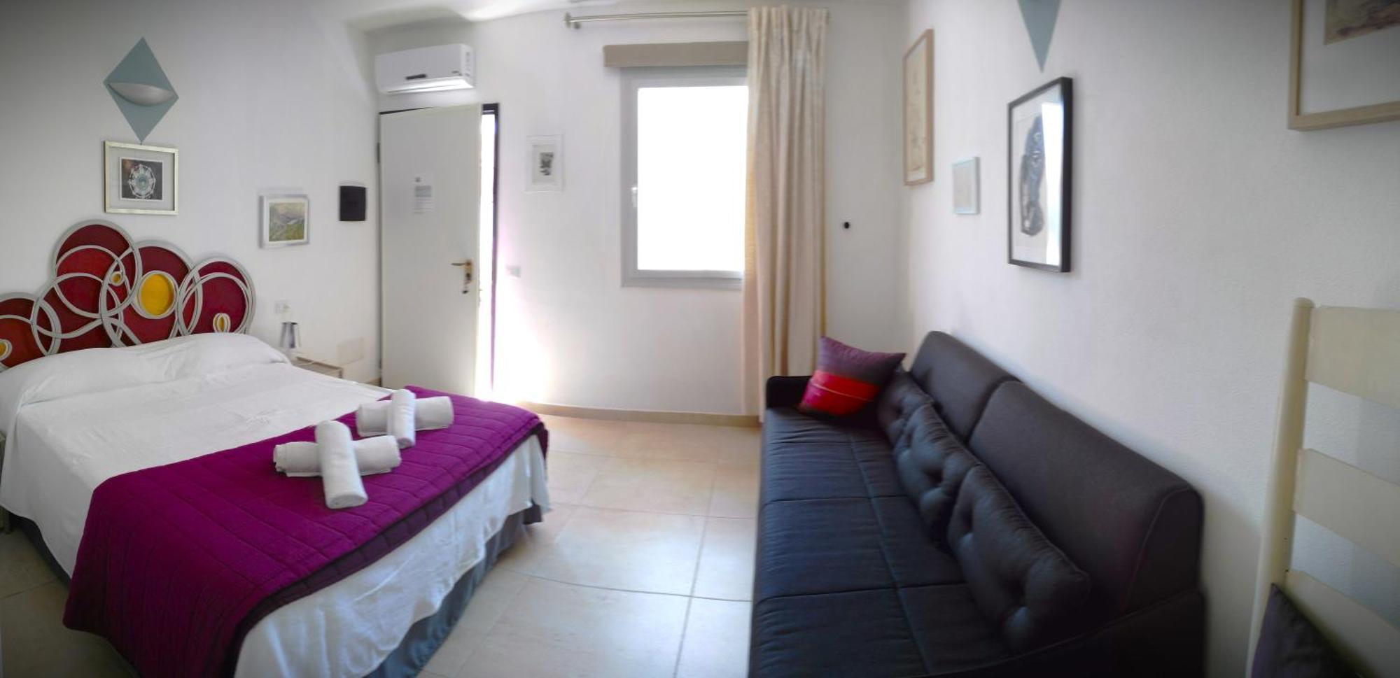 B&B Domus De Janas Santa Teresa Gallura Eksteriør billede