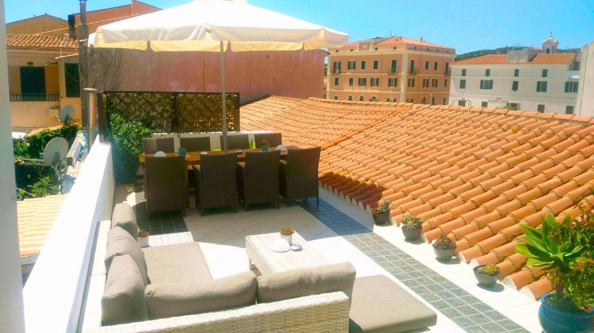 B&B Domus De Janas Santa Teresa Gallura Eksteriør billede
